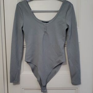 Forever 21 Light Gray Scoop Neck Bodysuit